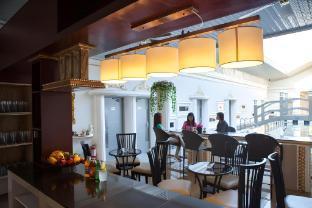 Olle Hotel Mabalacat Экстерьер фото